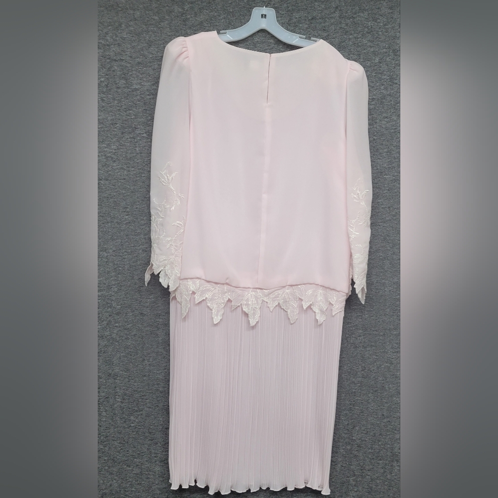 Patra Pink Dress Crinkle Skirt Irridescent Embroidered Leaf Design Womens 13-14 - Picture 6 of 15